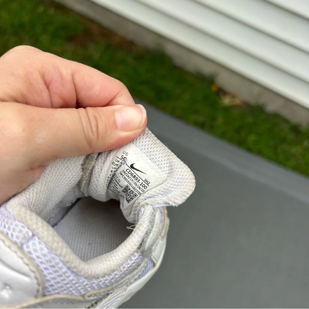 Toddler‎ Nike Air Max in white size 5
